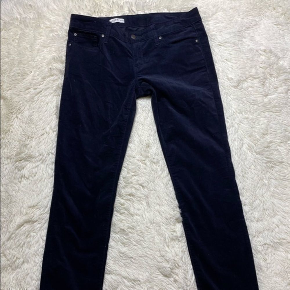 EUC Women’s Dark Blue GAP Straight Leg Pants size 29/8